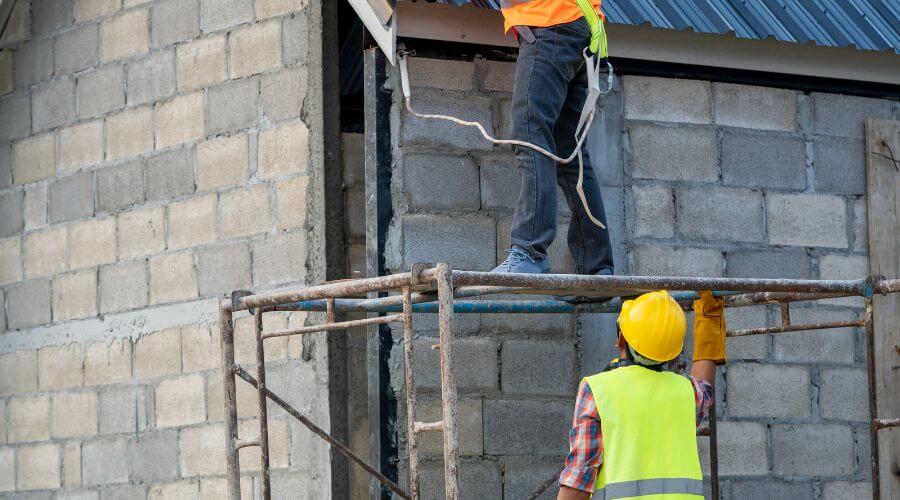Expert top industrial roofings services in Hinton, IA